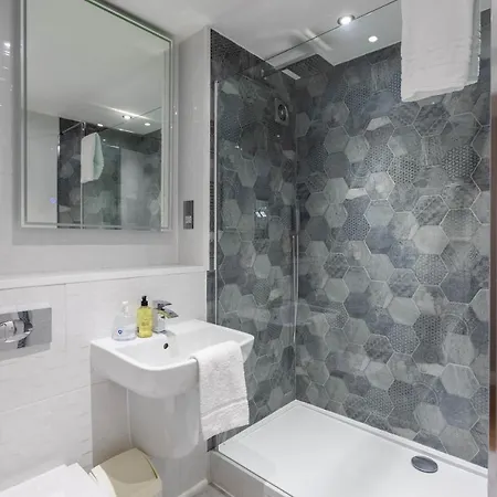 Stunning 1 Bed Merchant City Apartment With Parking Glasgow Exterior photo
