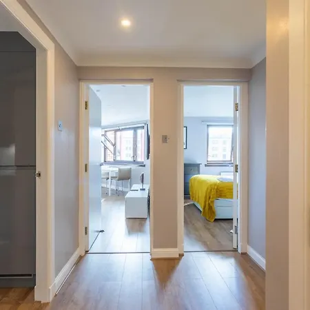 Stunning 1 Bed Merchant City Apartment With Parking Glasgow Exterior photo